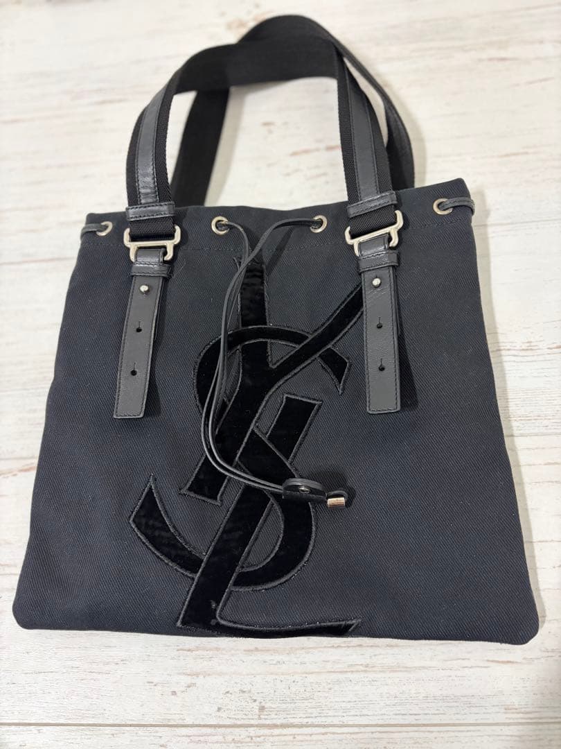 Yves Saint Laurent カハラトートバッグ