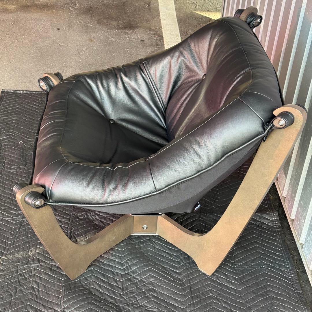 ギャラクシー ルナ ローバック パーソナルチェア 革張 ブラック　本革