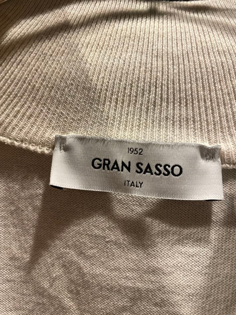 GRAN SASSO アイボリー ダブルジップスタンドニット
