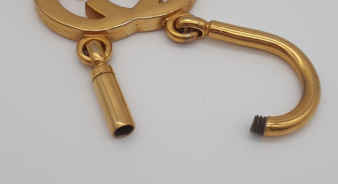 Z08-06　グッチ　インターロッキング　キーホルダー　ゴールド