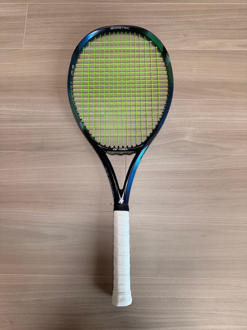 YONEX EZONE 100 2022 ヨネックス イーゾーン 100