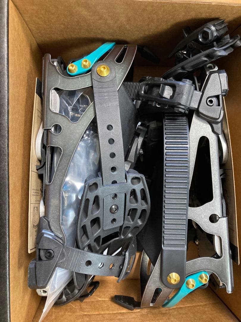 カラコラム　プライムX womanモデル　Mサイズ　未使用　22-23