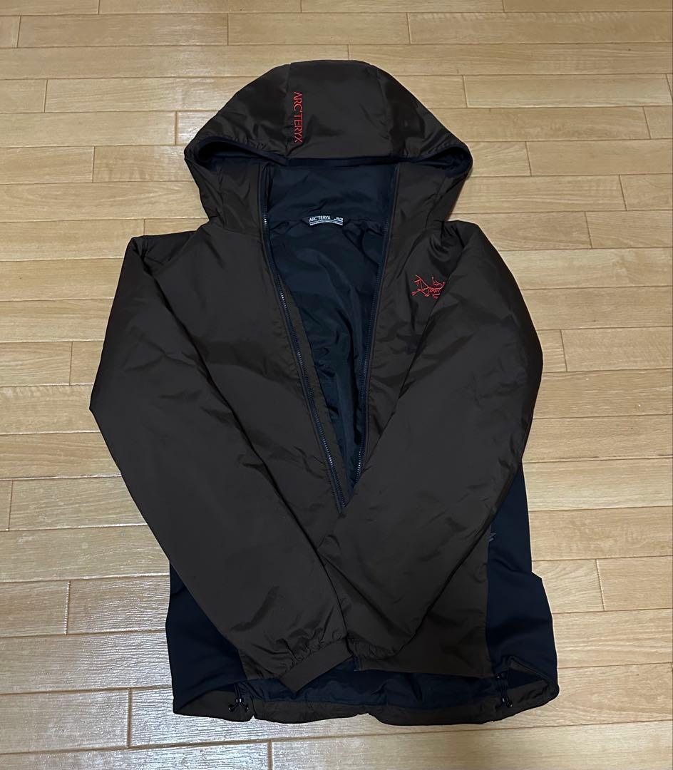 Arc'teryx アトム フーディ メンズ ブラウン