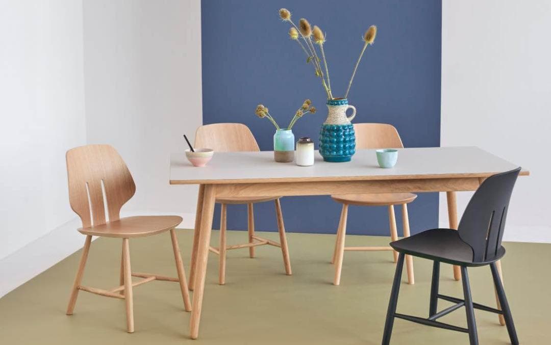 J67チェア（オークナチュラル）｜FDBモブラー