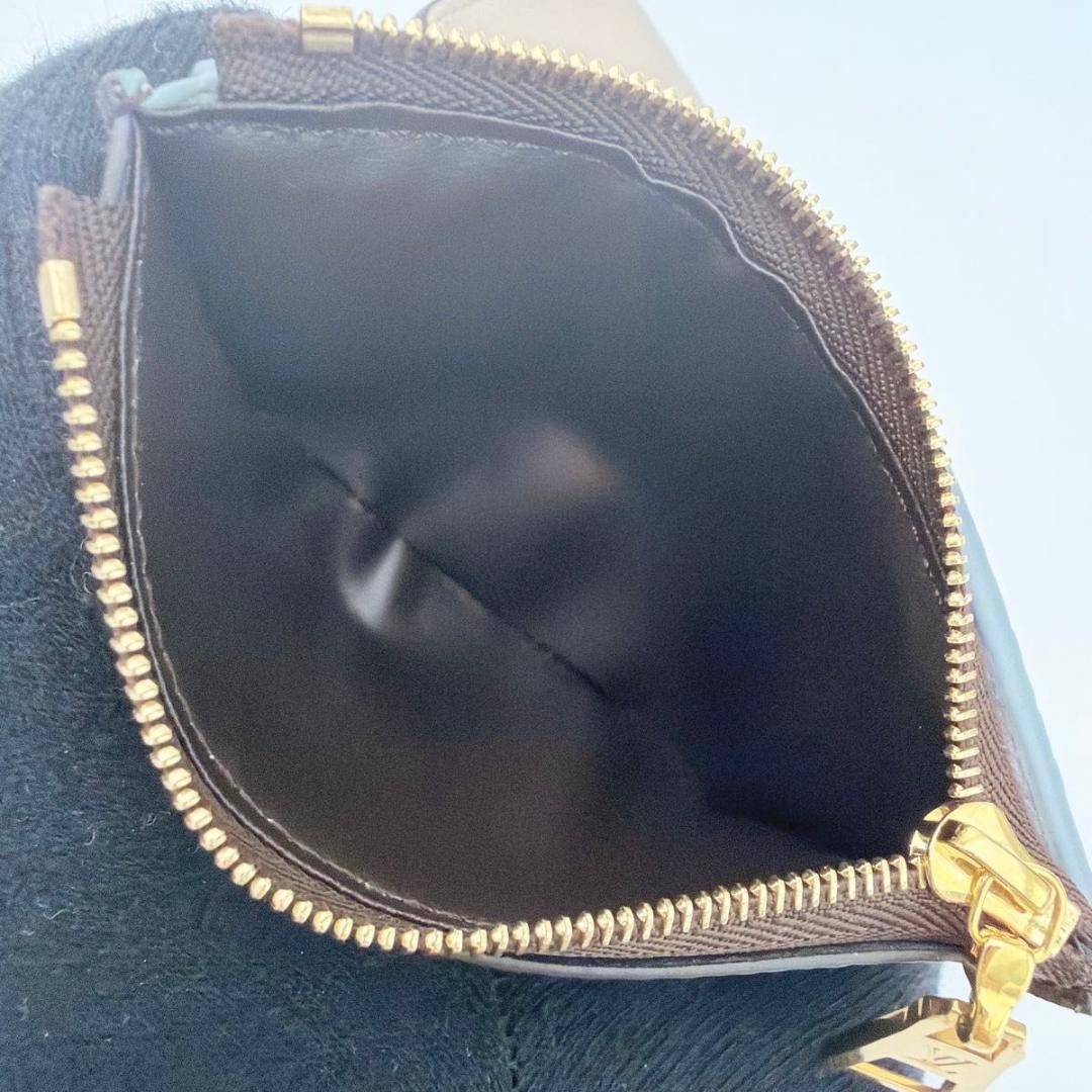 ルイヴィトン ポルトフォイユ ヴィクトリーヌ 財布 M82398 未使用に近い