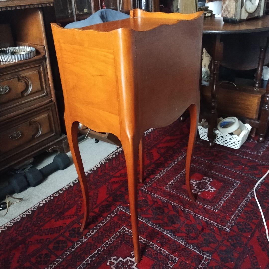 た*ご様 アンティーク　フランス　サイドキャビネット　サイドテーブル　No.２