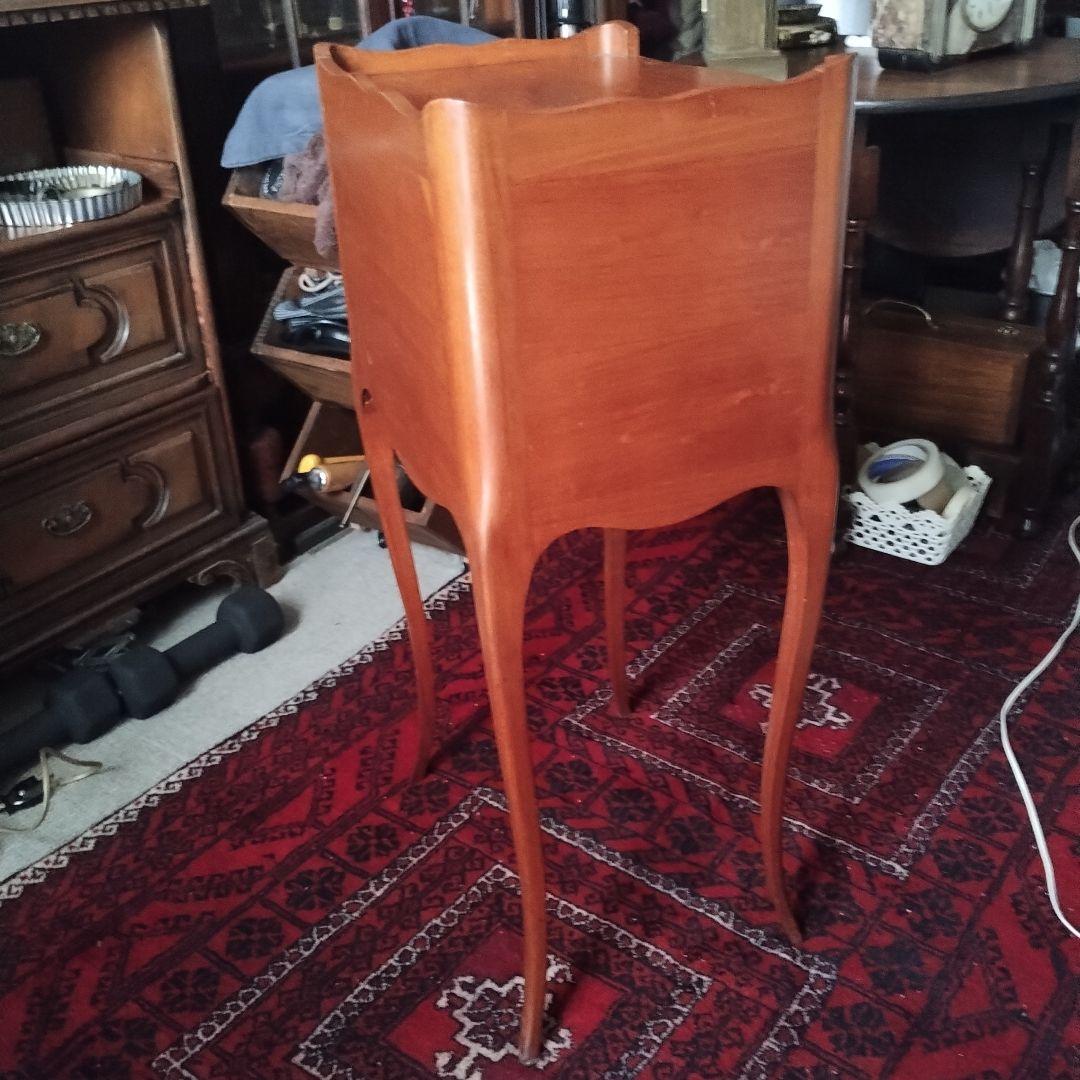 た*ご様 アンティーク　フランス　サイドキャビネット　サイドテーブル　No.２