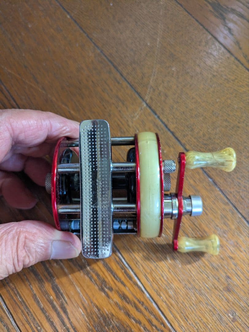 値下げします! vintage　アブ　1750Ａ NO.2