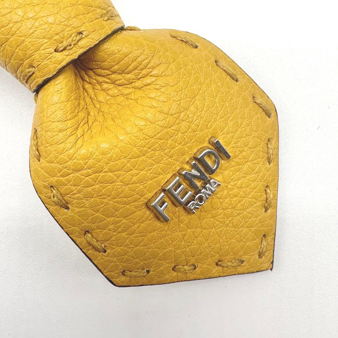 FENDI フェンディ セレリアキーチャーム イエロー★C80