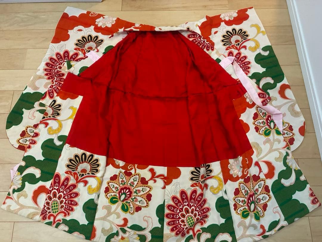 3歳七五三 古典柄レトロ着物と総絞り被布セット