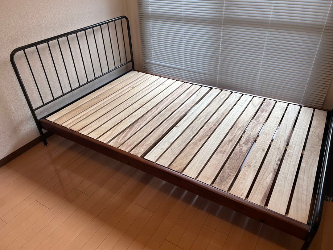 ジャーナルスタンダード　ファニチャー　セミダブルベッド