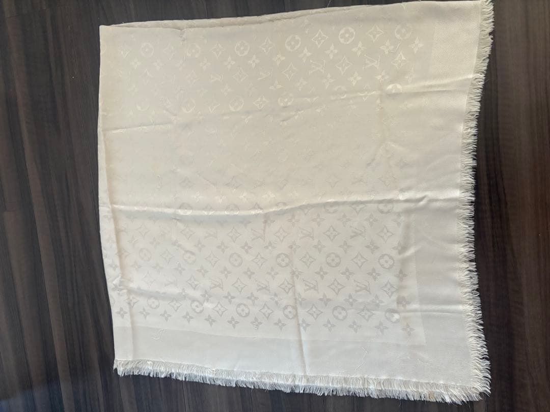 LOUIS VUITTON モノグラム　シャンパンベージュ ストール　大判