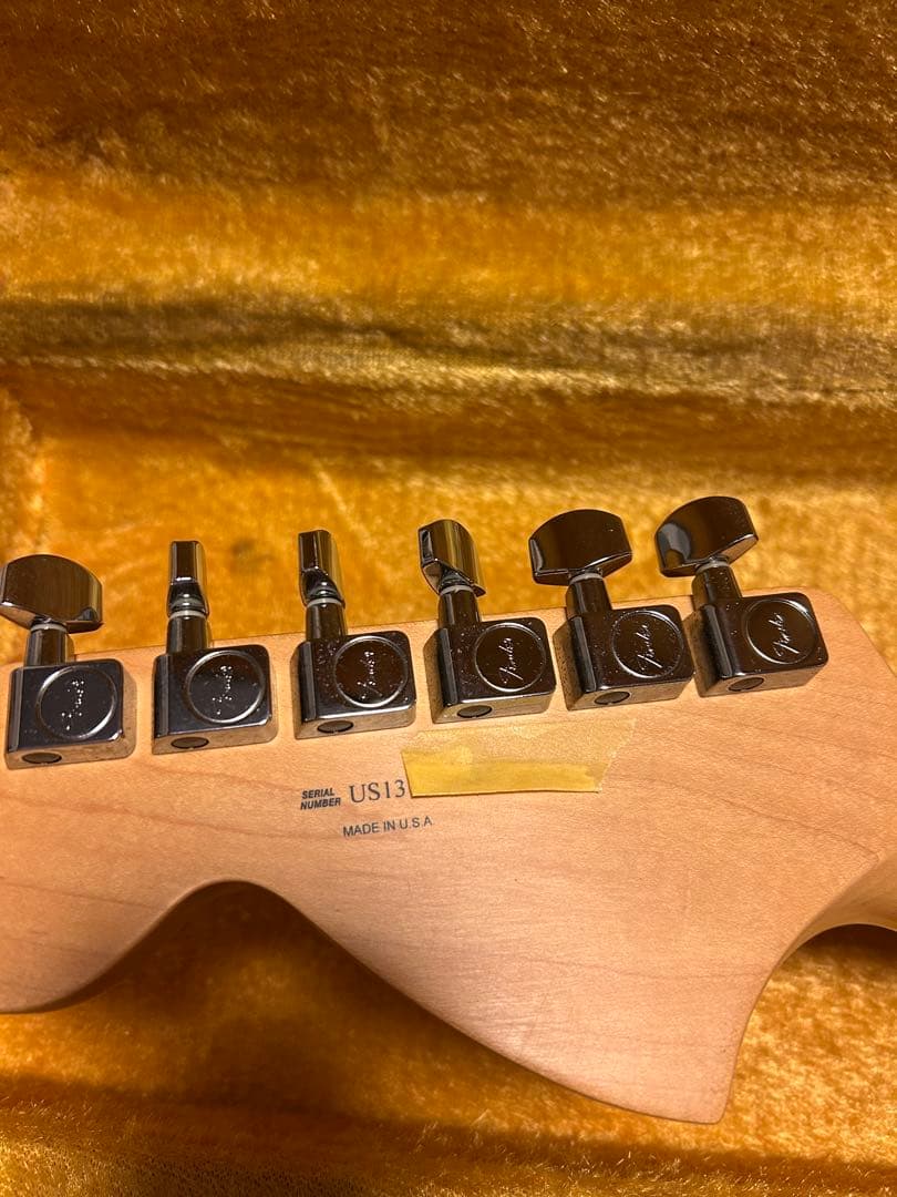 美品　fender USA Stratocaster ハードケース付き