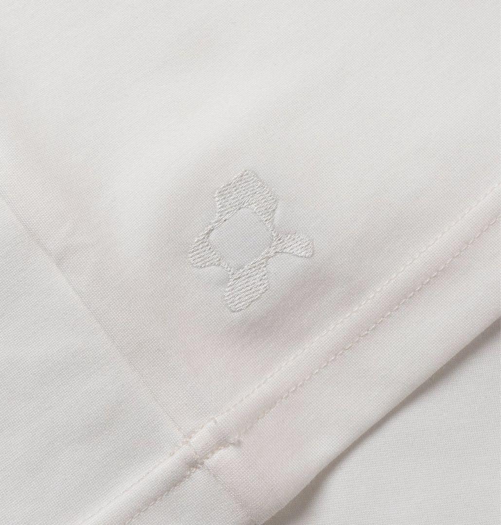 STRONG PACK TEE (ホワイト）