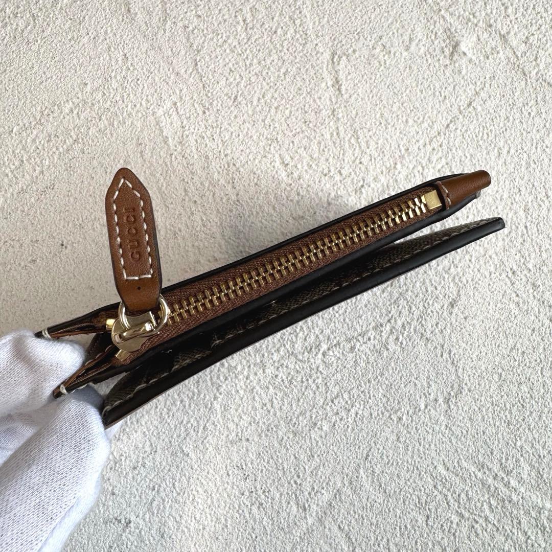 GUCCI グッチ GGエンブレム ミディアム ジップウォレット 二つ折り財布