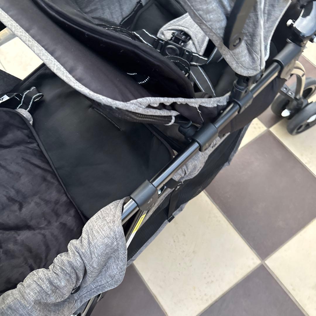 besrey ダブルベビーカー 前後2人乗り　双子　年子　2歳差便利