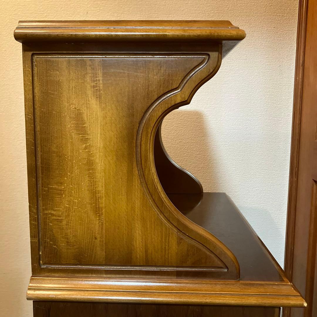 ☆値下げ☆【希少】karimoku（カリモク）コロニアル　電話台　高さ105cm