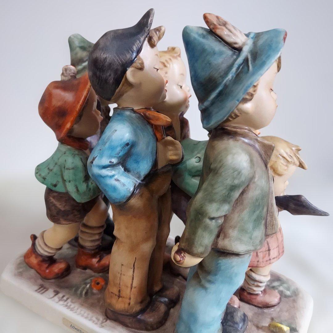 フンメル人形　ゲーベル社　‘’Adventure Bound‘’