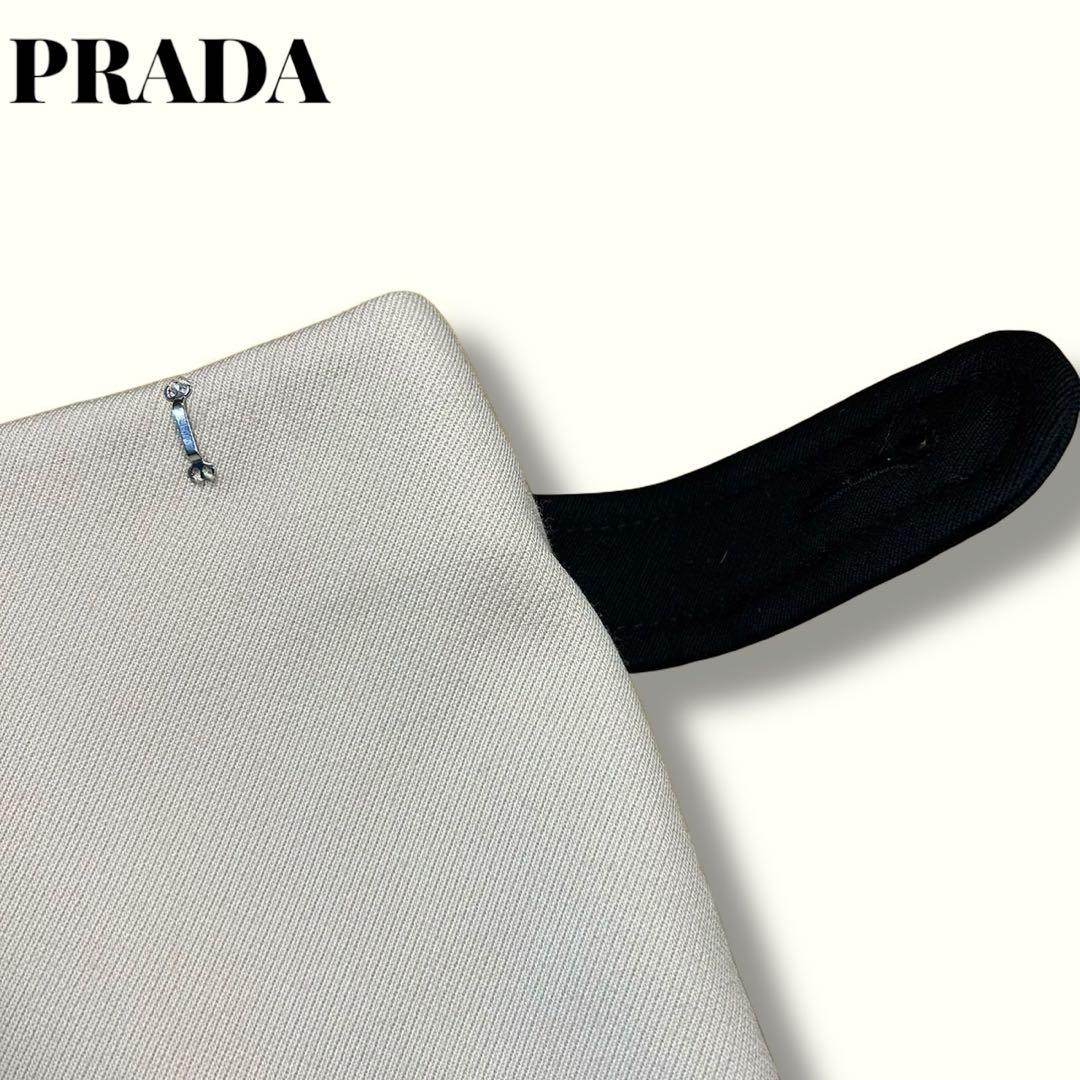 【美品】プラダ　ラップスカートサイズ装飾ベルトヴァージンウールサイズ36 S