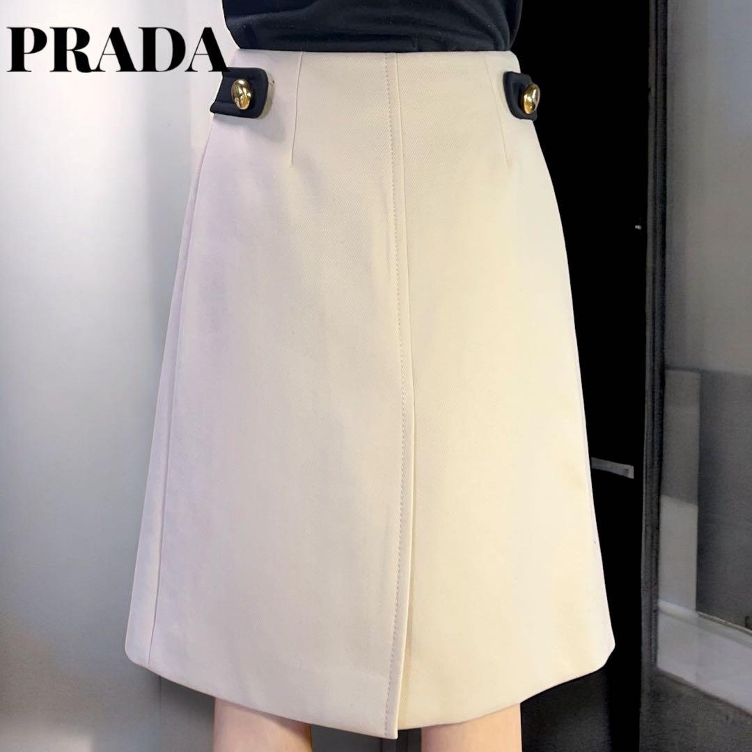 【美品】プラダ　ラップスカートサイズ装飾ベルトヴァージンウールサイズ36 S