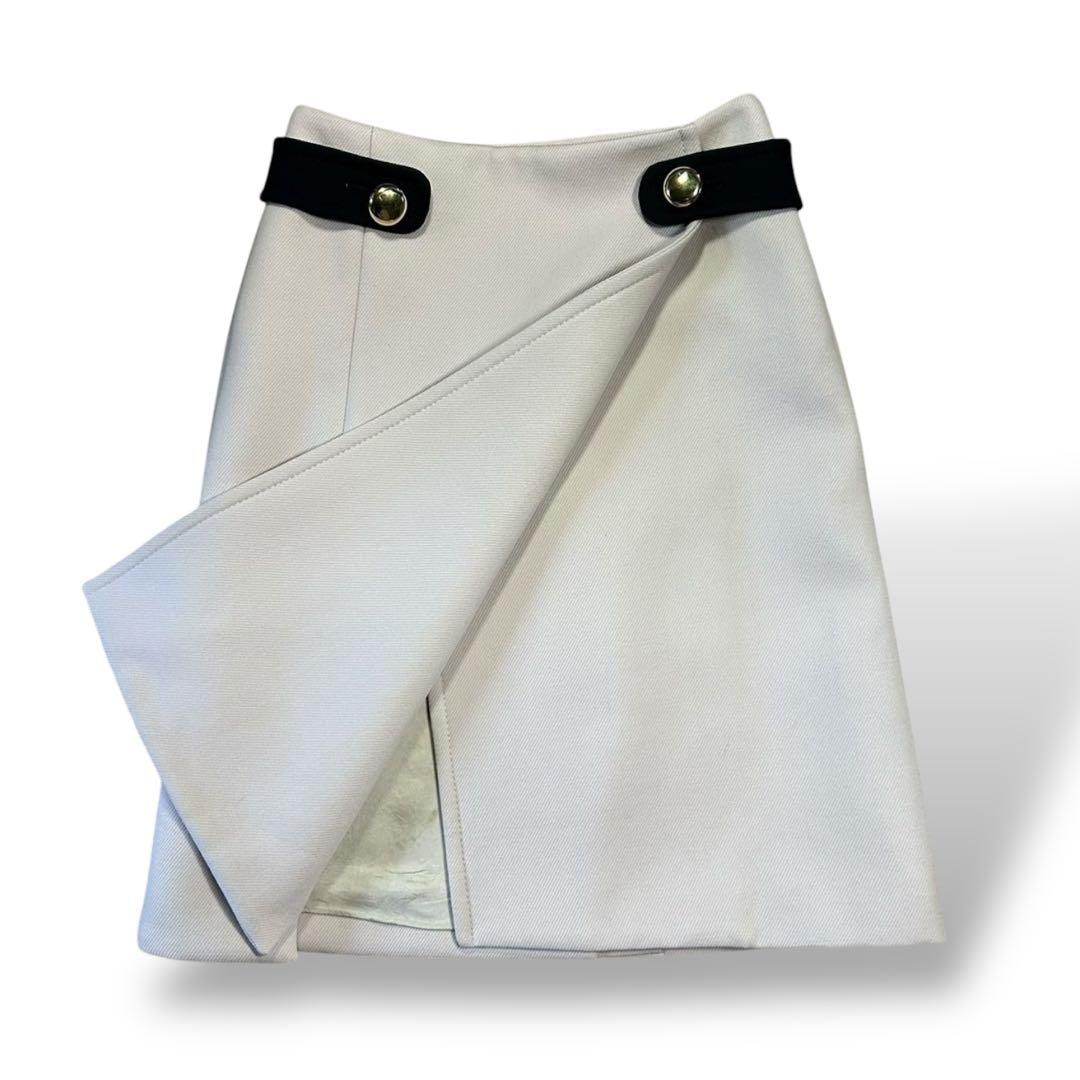 【美品】プラダ　ラップスカートサイズ装飾ベルトヴァージンウールサイズ36 S