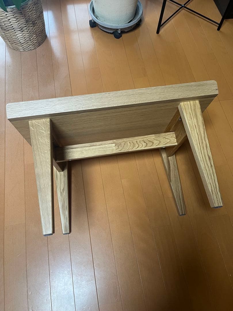 IKEA GUTTANEグッタネ サイドテーブル