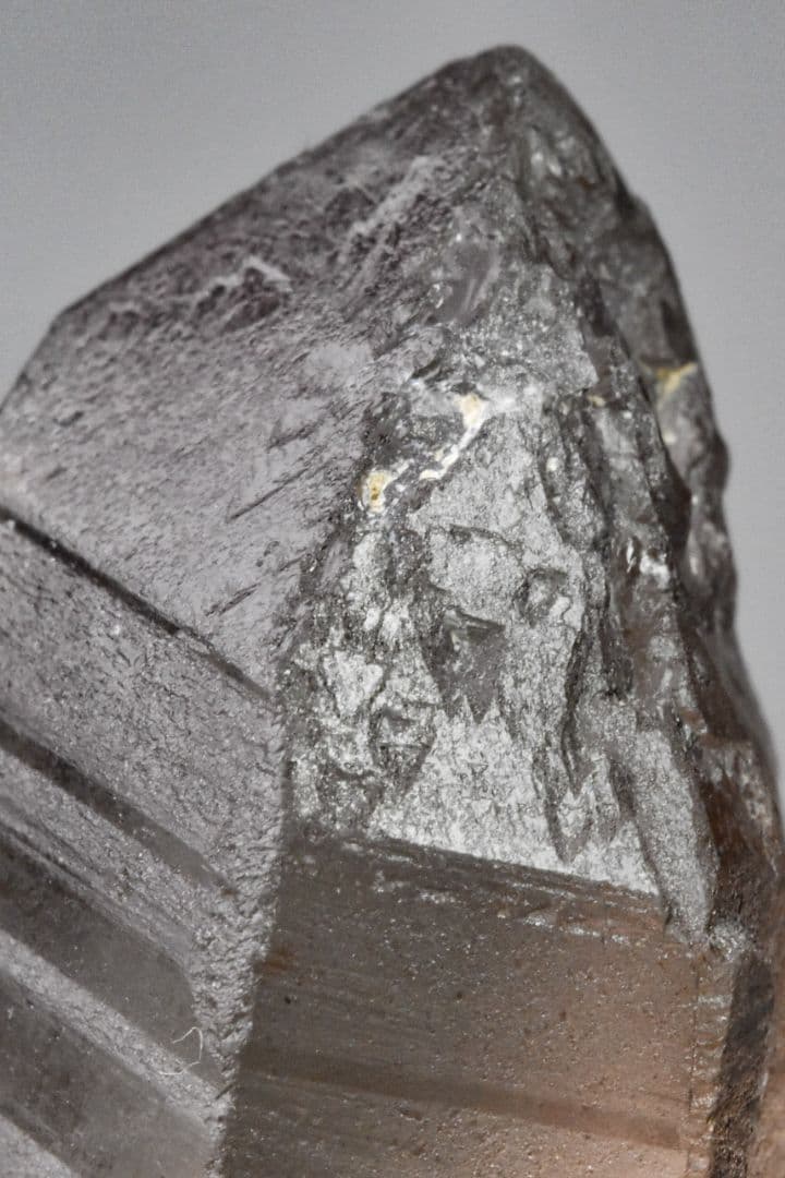 モンドクォーツ2022 スモーキーアイスクリスタル