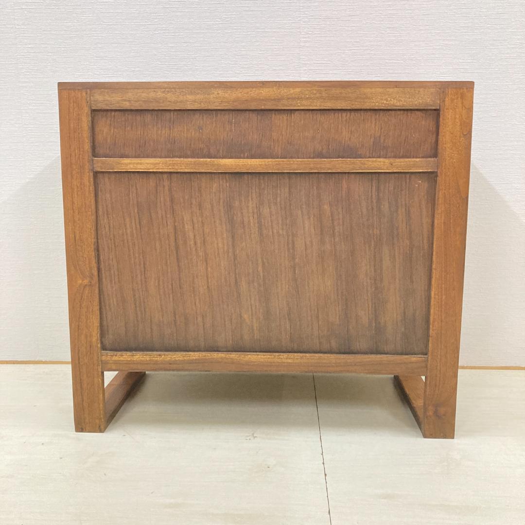 木製　キャビネット　サイドボード　収納　天然木
