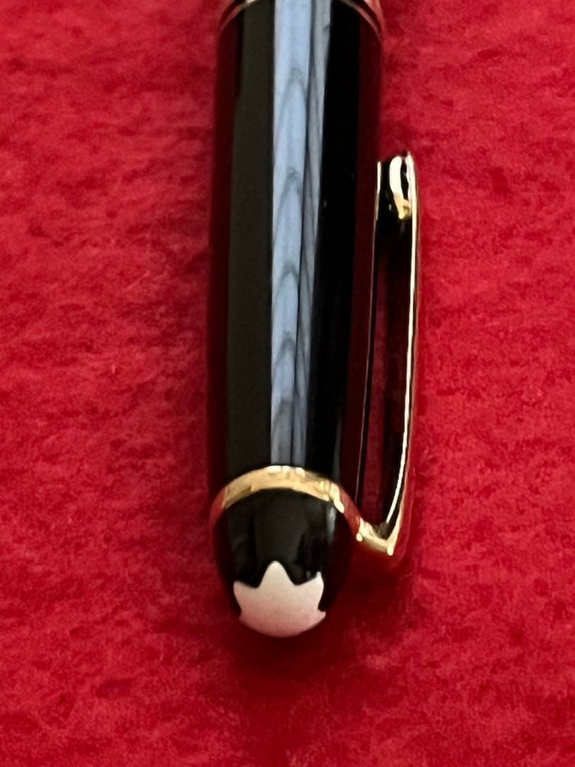 モンブランボールペン マイスターシュテュック 164 ゴールド‼️