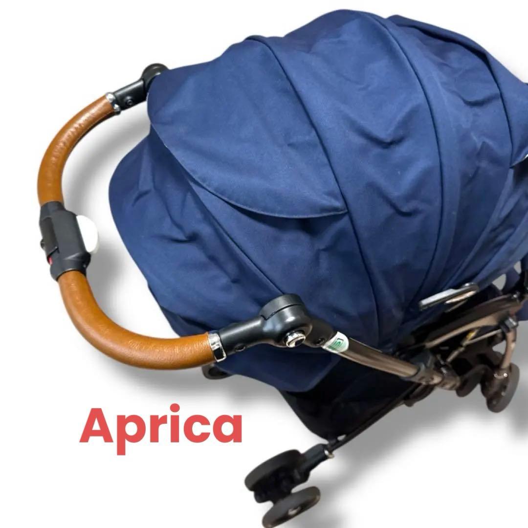 美品✨アップリカ ラクーナ ビッテ クッションネイビー　XNA ab型