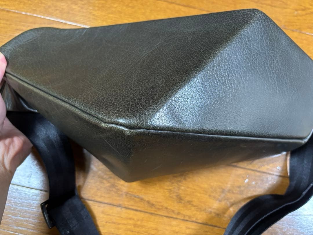 GEMER ジェマー ボディバッグ Sサイズ　クリスタルネイビー