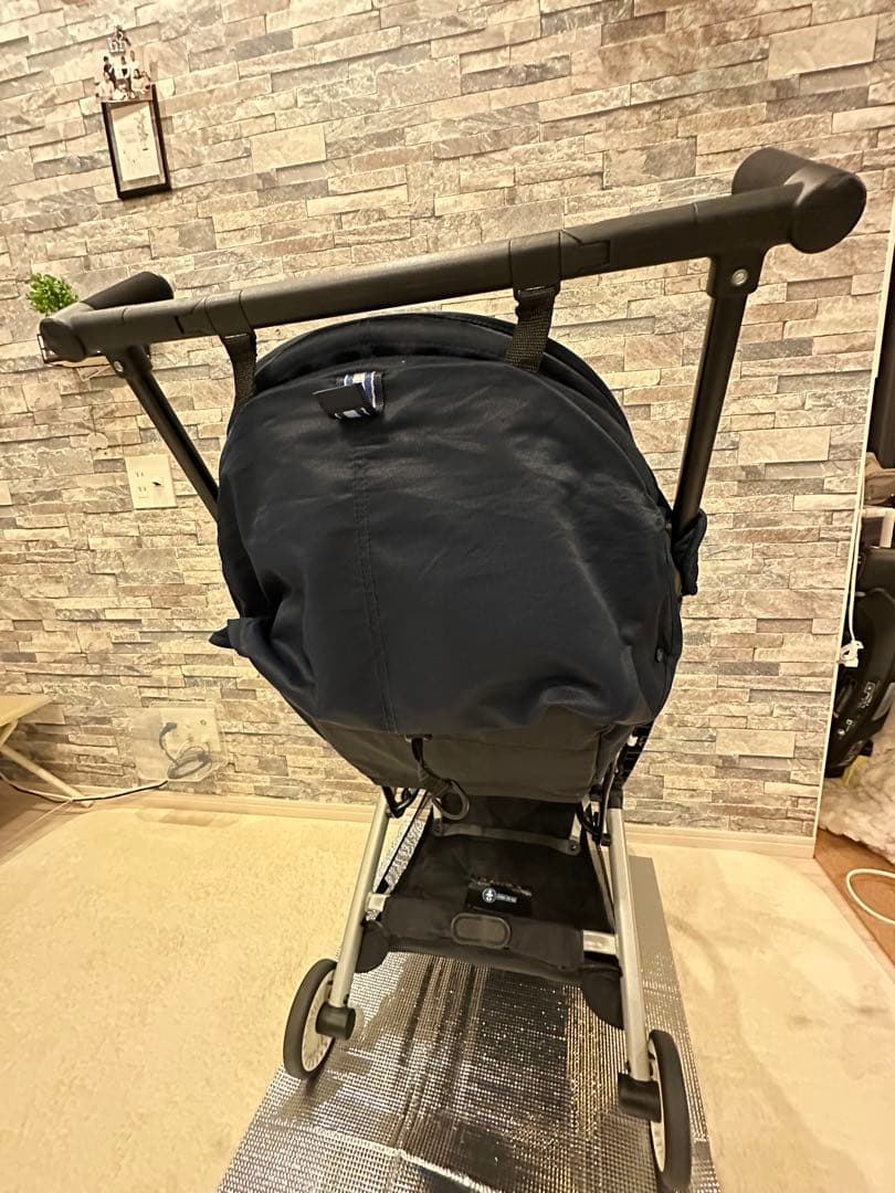 リベル　バンパーバー付き　折りたたみ式 ベビーカー ネイビー　サイベックス