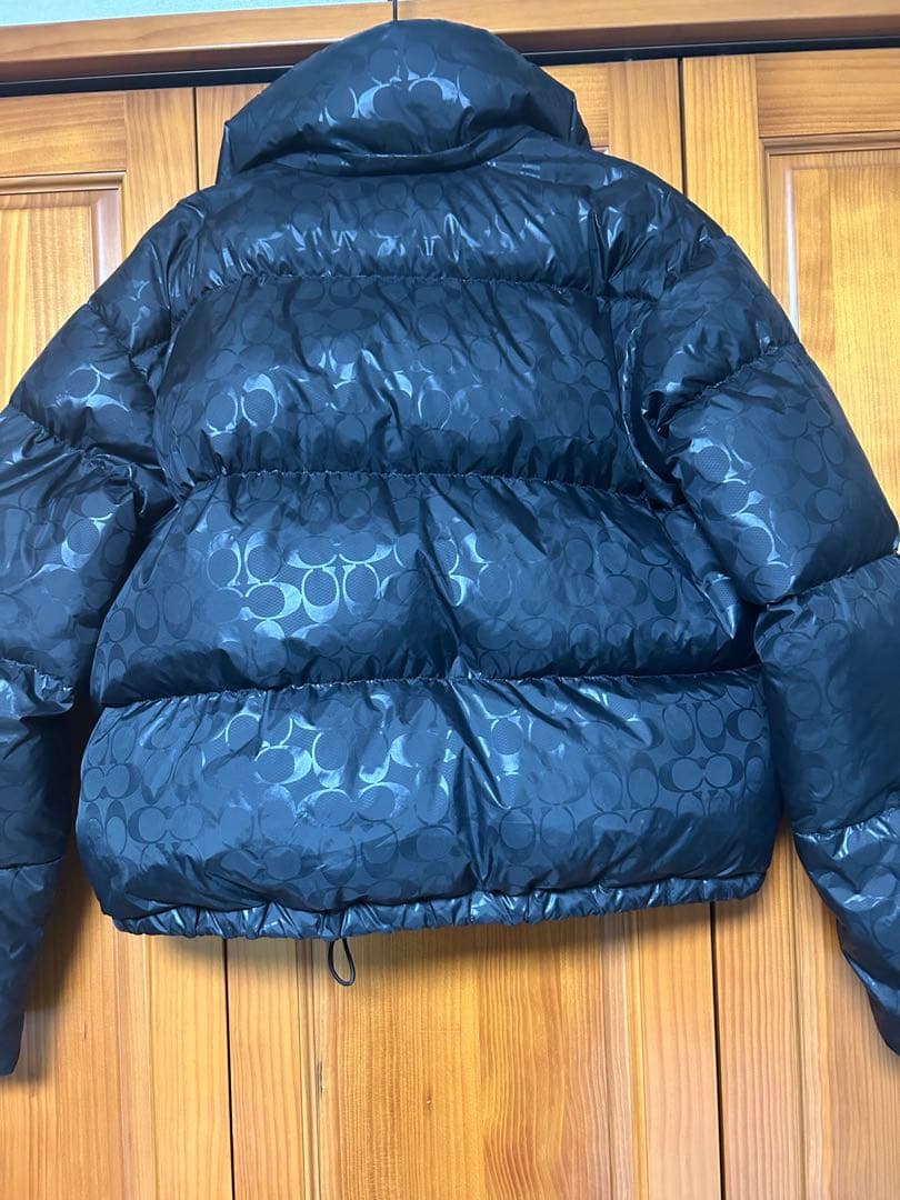【COACH】短丈レディース　ダウンジャケット