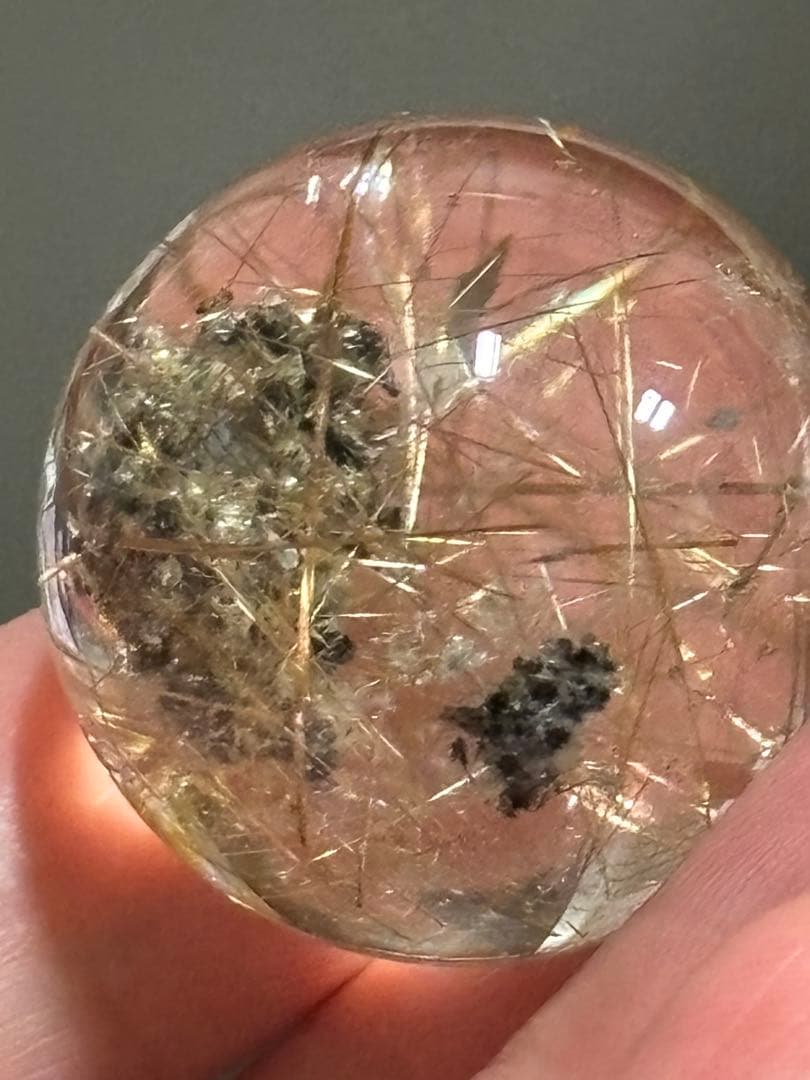 レア　タイチンルチルクォーツマイカ共生　スフィア2.78cm 透明度抜群　虹有り