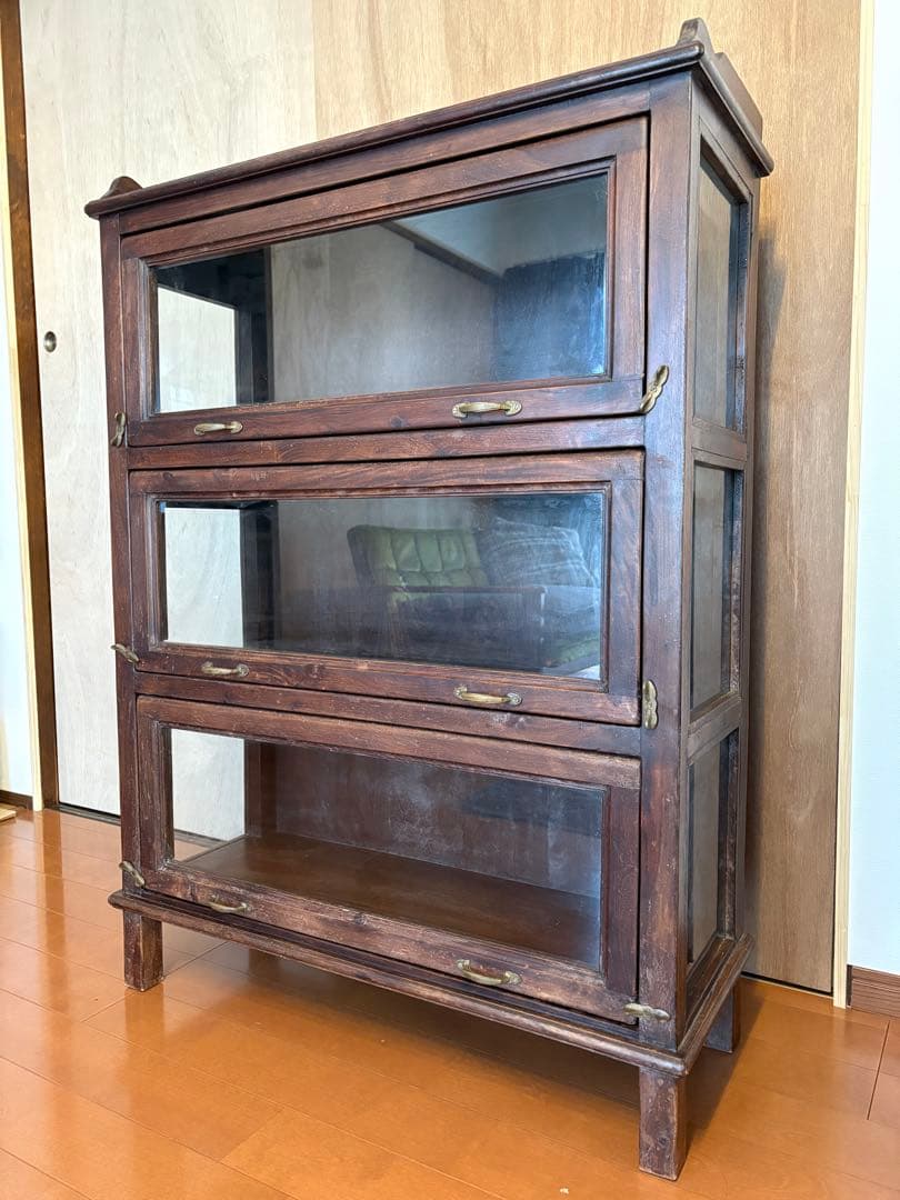 niko and... SWING CABINET 木製ガラスキャビネット 3段