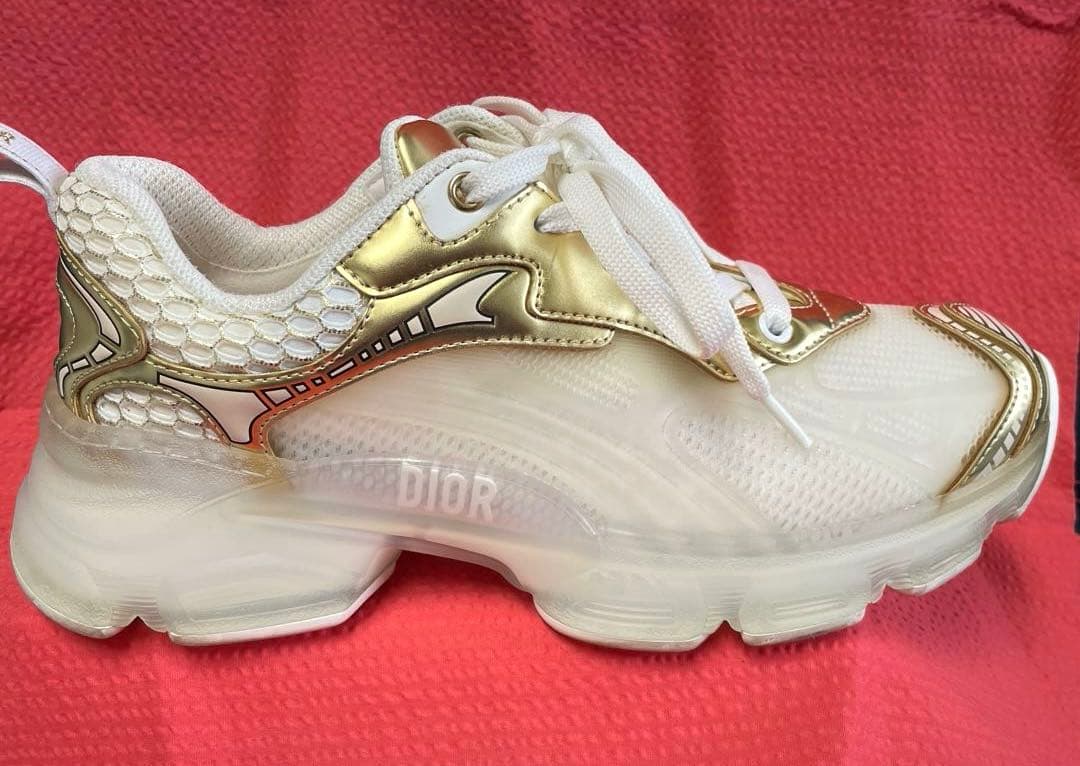 ディオールDior ディオールヴァイブ スニーカー白ゴールド36.5 23.5㌢