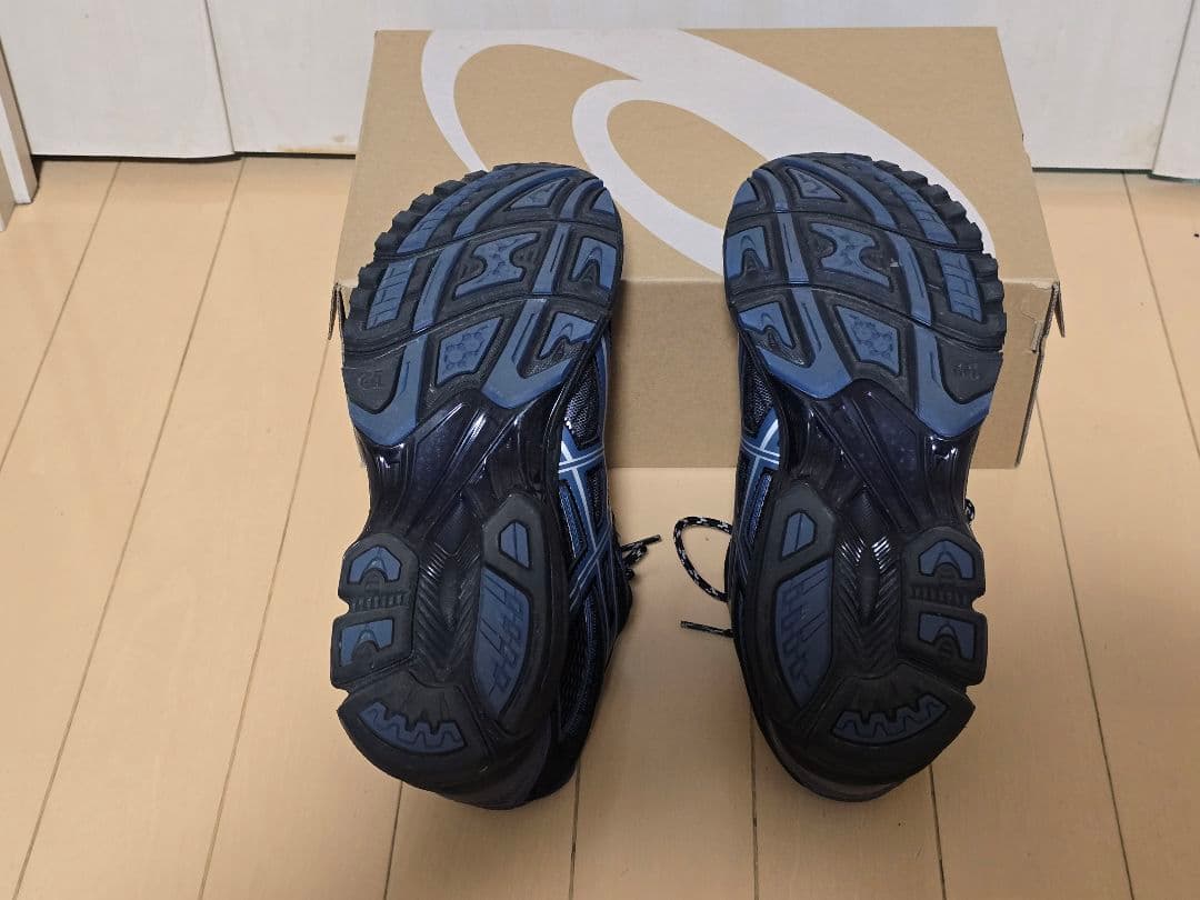 靴 Asics Gel-Nimbus 10.1 Black/Grand Shark