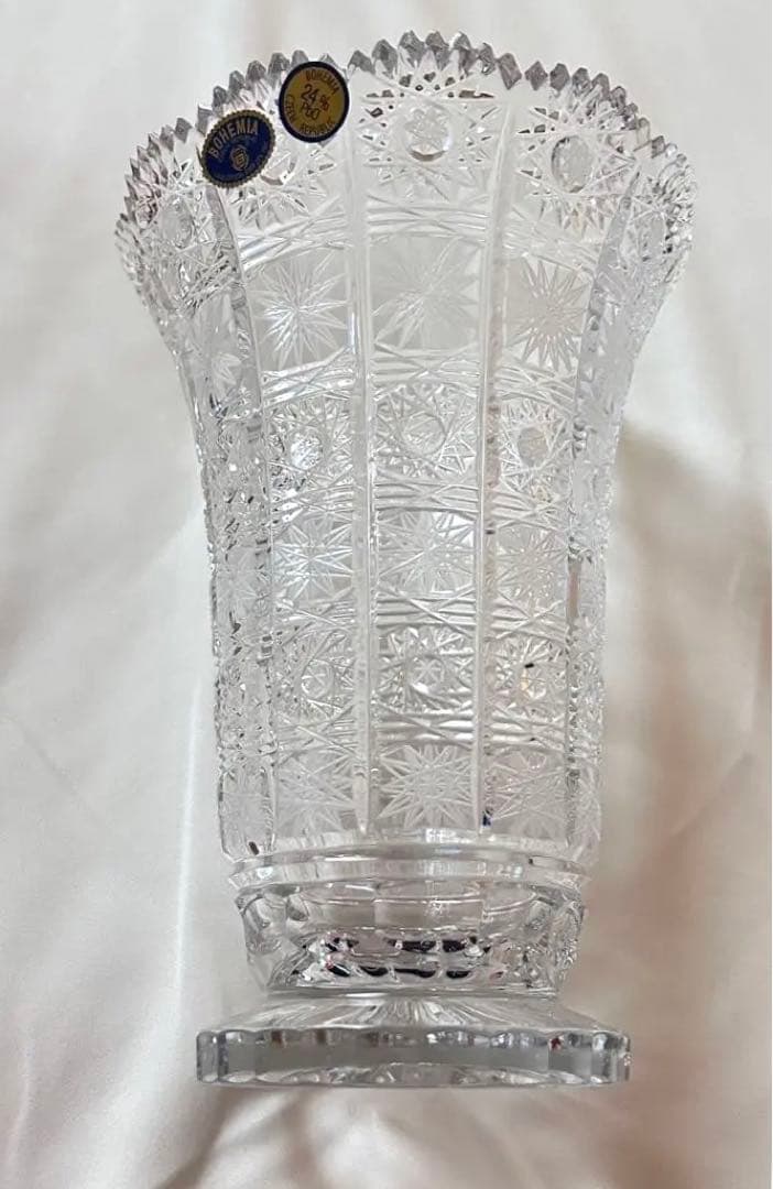 【新品箱付き】Bohemia glass クリスタル 花瓶