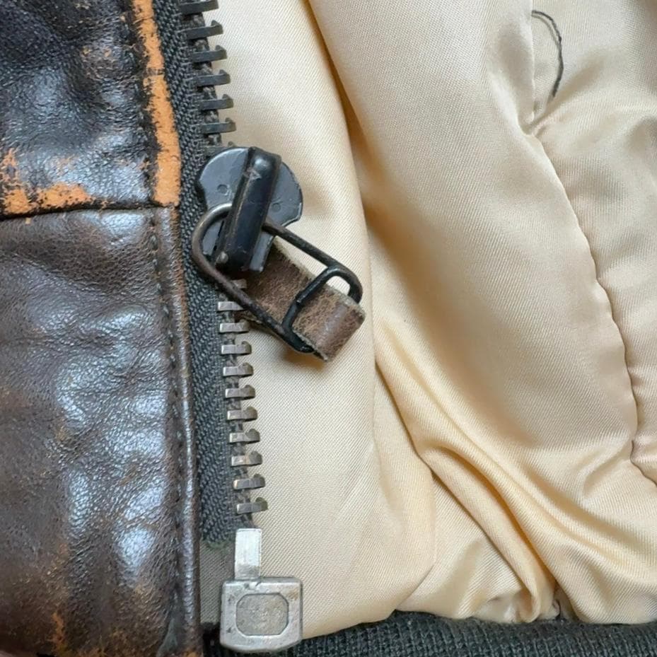 大きい AVIREX A2 フライトジャケット バックプリント シールブラウン