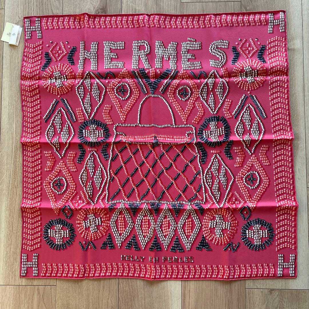 未使用保管品　エルメス スカーフ　カレ70 ケリーアンペルル