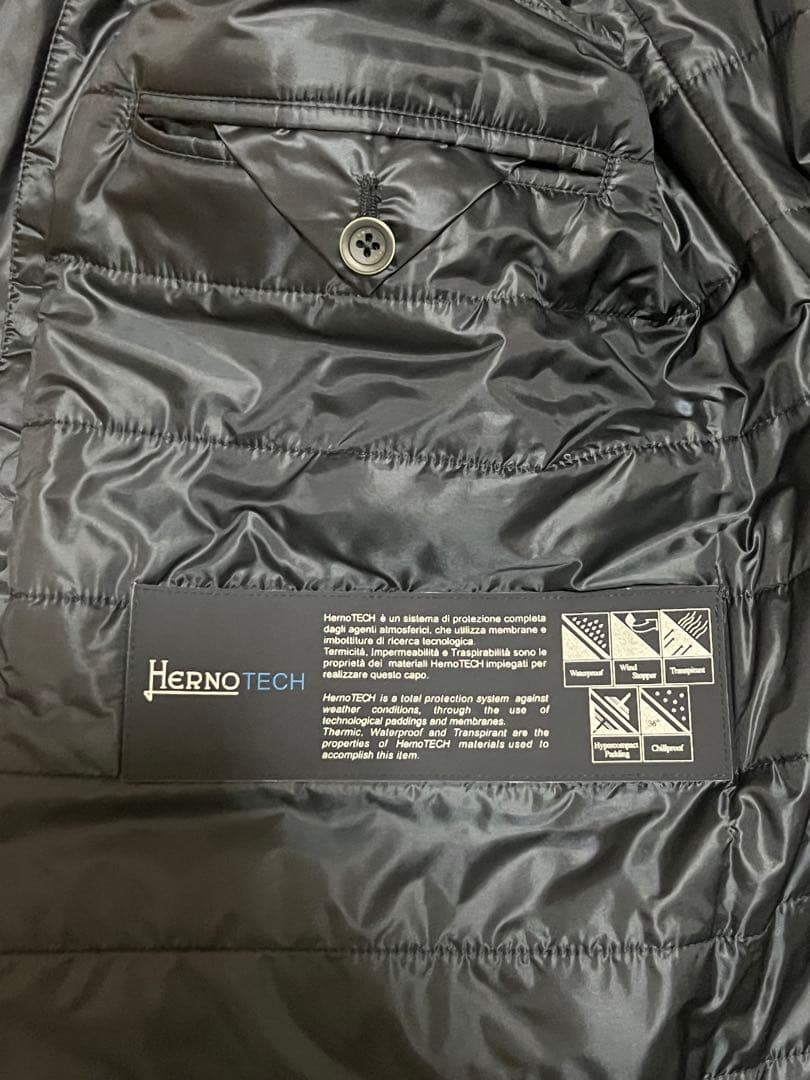 【極美品】ヘルノ HERNO ライナー付き コート／ネイビー52（XL）