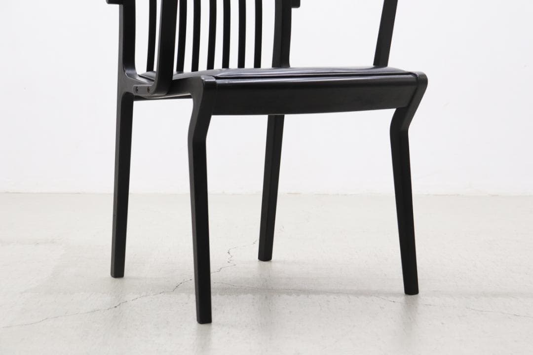 在庫4脚 天童木工 アーム 本革 ダイニングチェア ヴィンテージ レトロ 黒 1