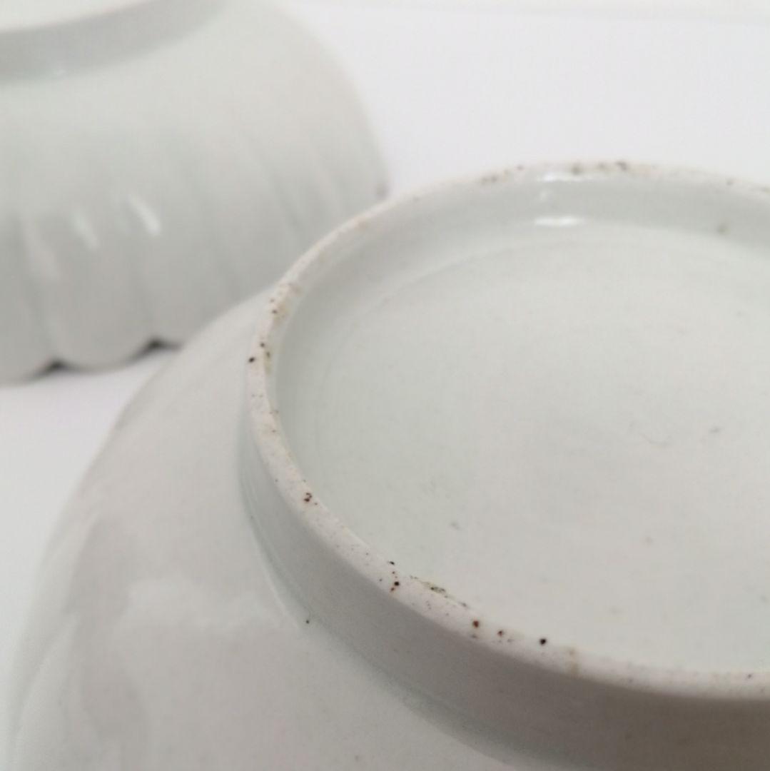 古伊万里　江戸中期　柿右衛門　白磁　菊花　なます皿　２客