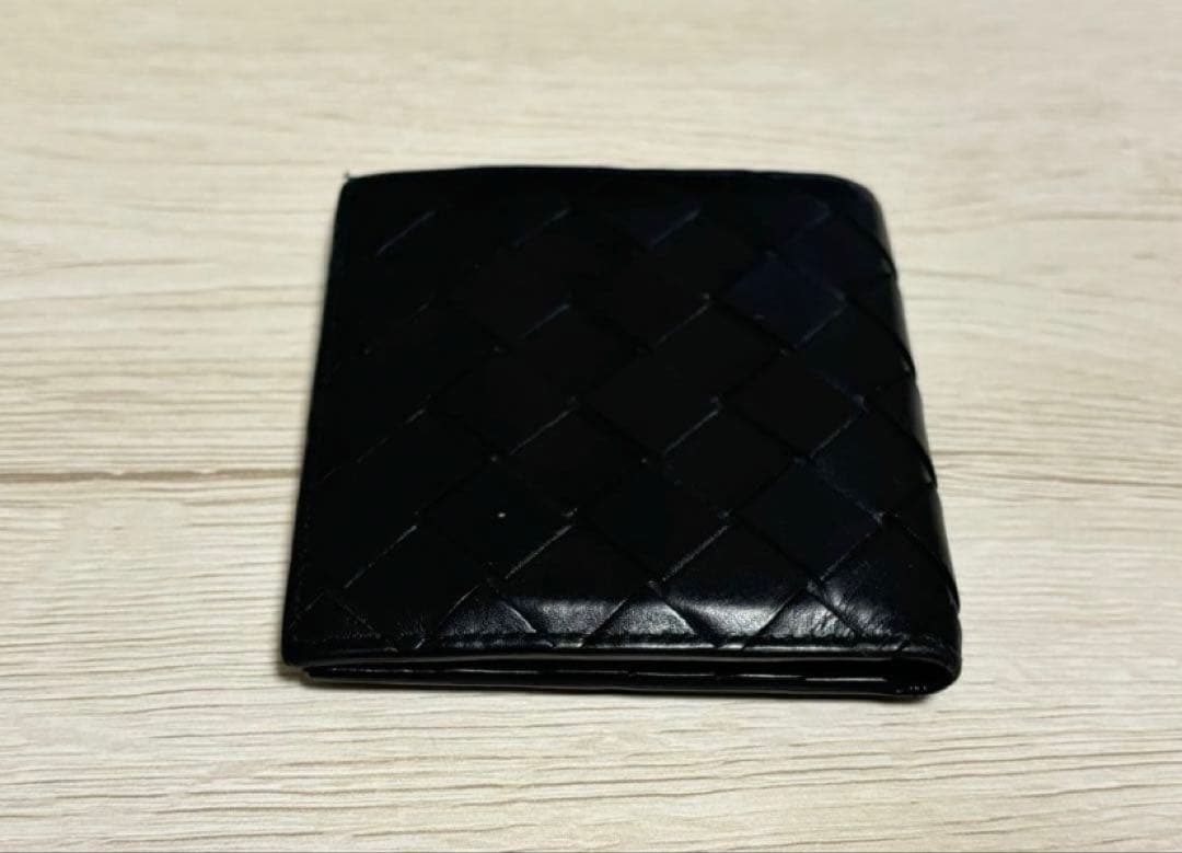 【美品】Bottega Veneta ブラック 二つ折り財布