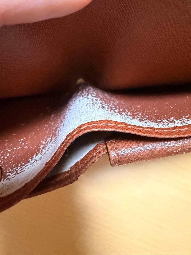 齋*志様 LOUIS VUITTON モノグラム 二つ折り財布