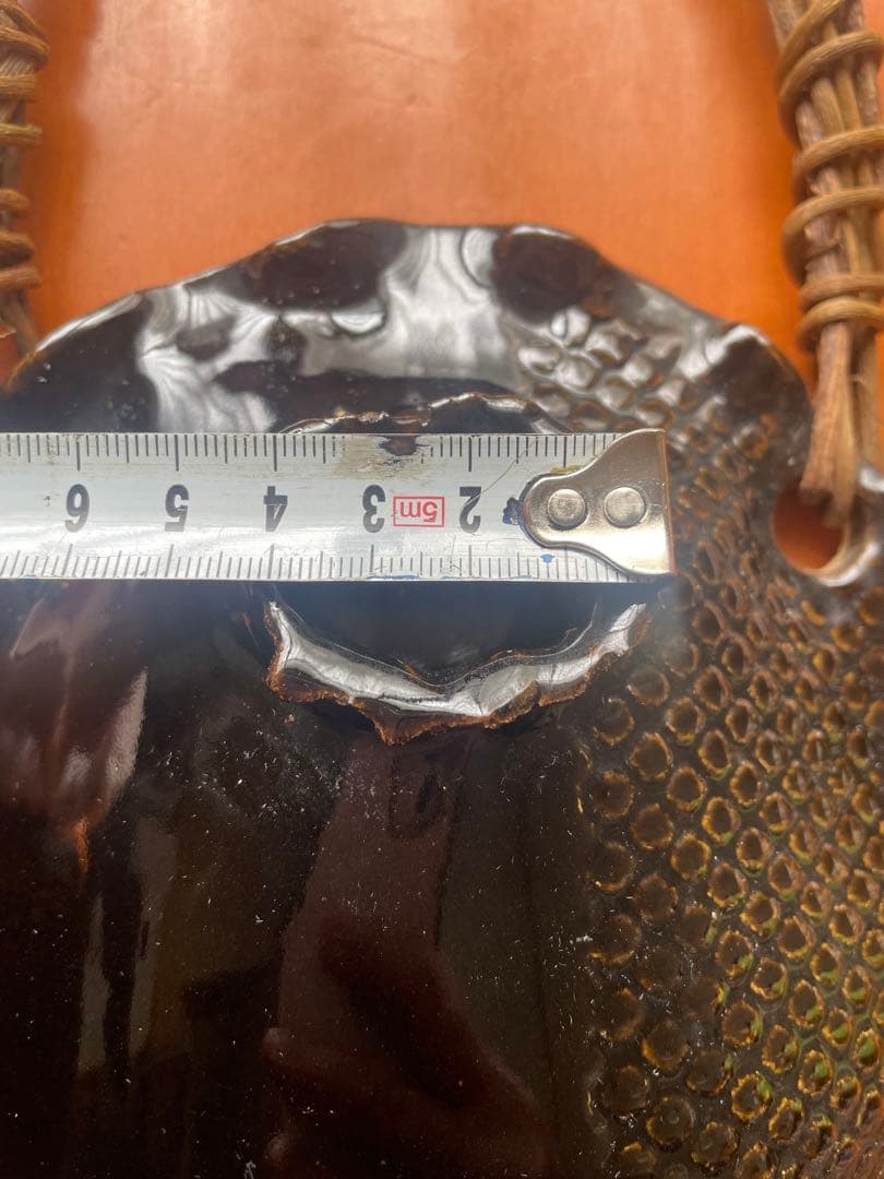 詳細不明　龍山窯　花入　壁掛け