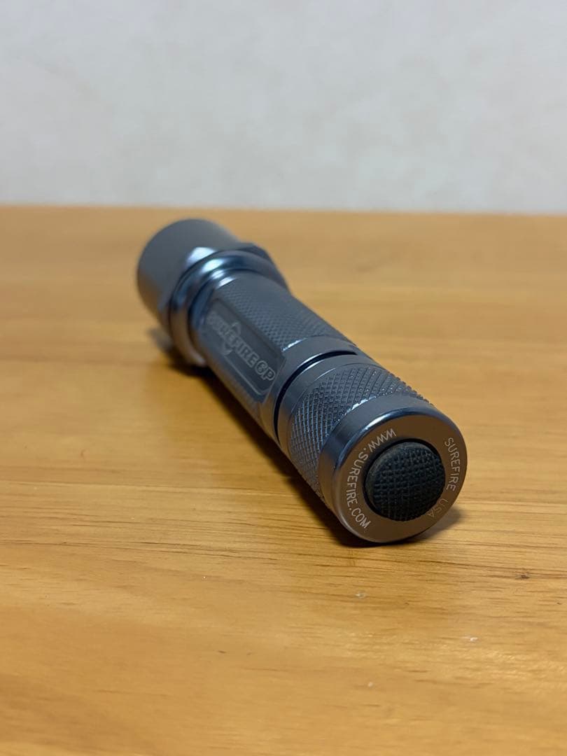 SUREFIRE シュアファイア 6P オリジナル フラッシュライト