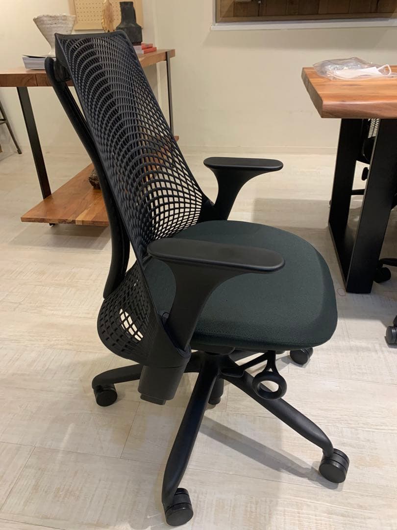 ハーマンミラー