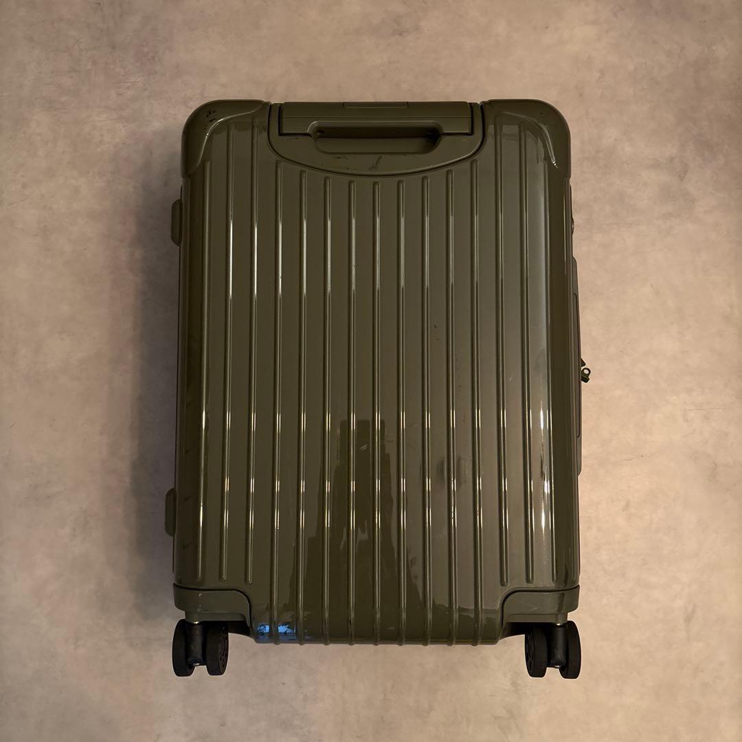 RIMOWA リモワ　エッセンシャルキャビン　カクタス　限定カラー！