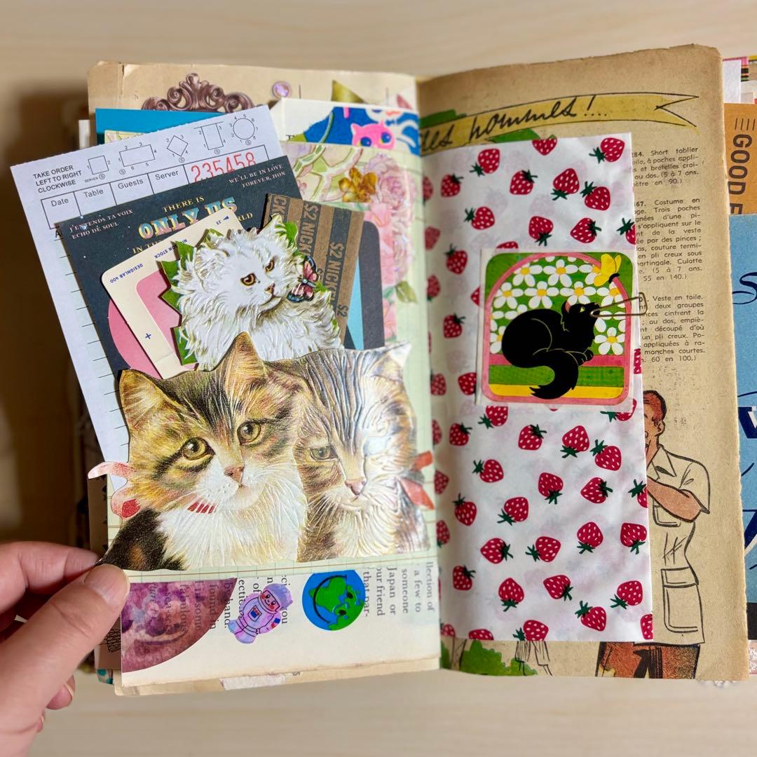 猫のジャンクジャーナル　コラージュ　おすそ分け　紙もの　ラベル　素材　絵本